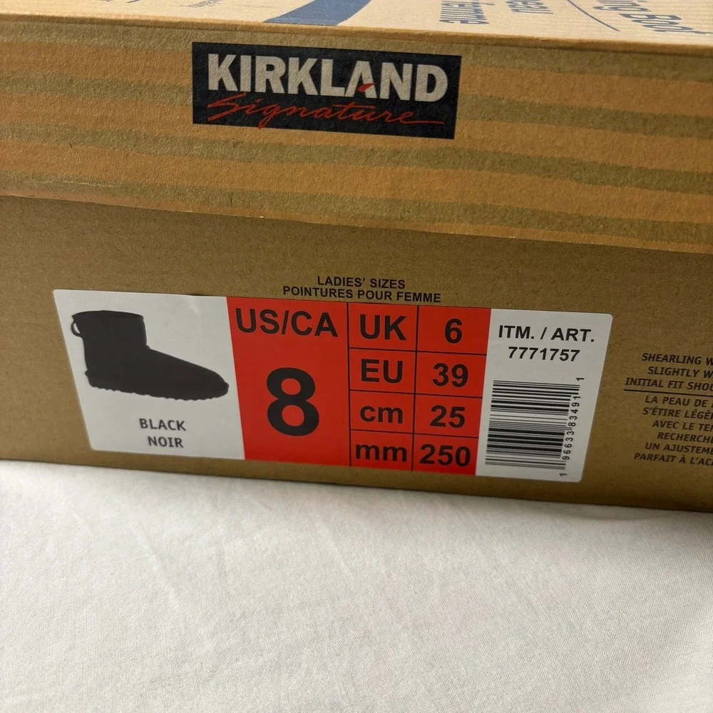 Kirkland Signature Shearling Boots Women 8 Black NEW